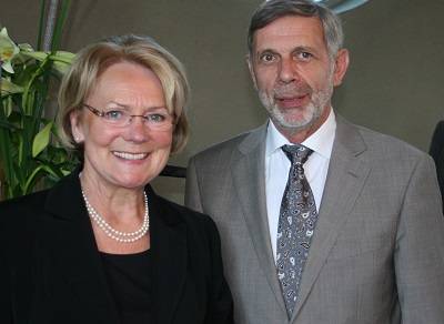 Die neuen stellvertretenden Wadersloher B�rgermeister: Hannelie B�cker-Riese und Stefan Braun
